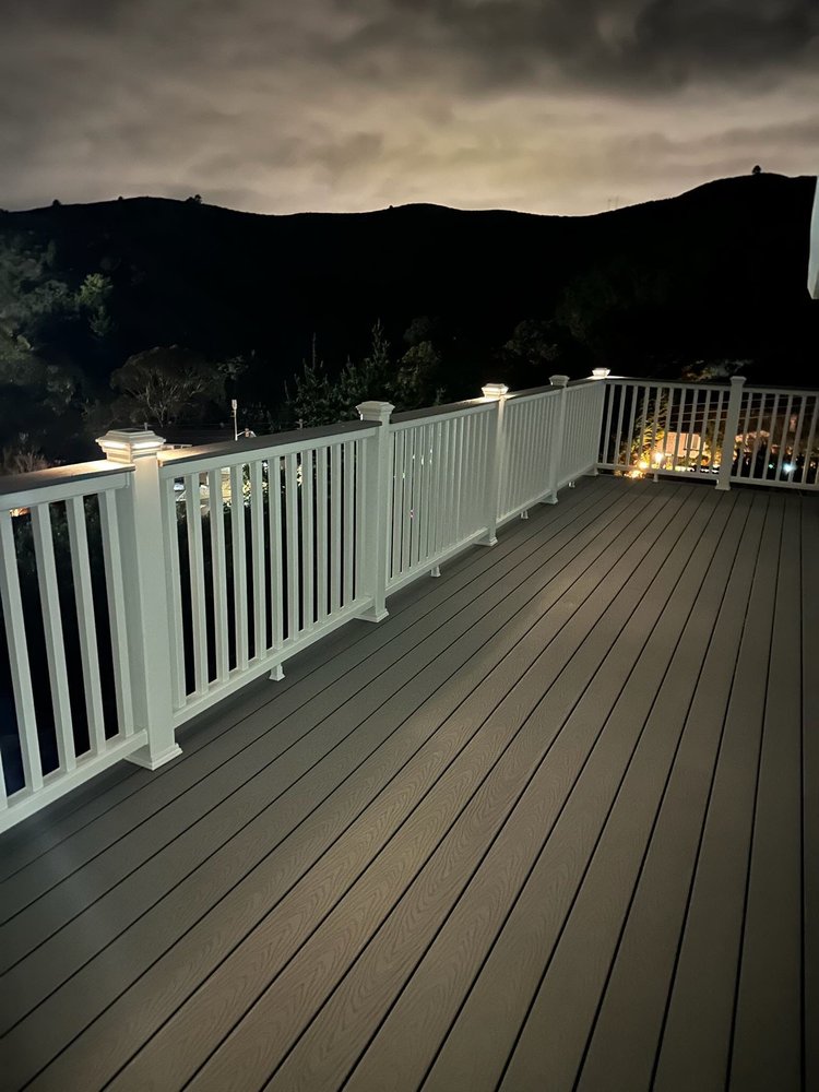 Multi-level TimberTech Deck Builder in Southwest Hills